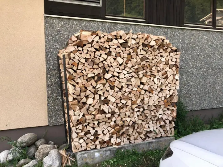 Brennholz Lieferung von Ralph Küng aus Erstfeld